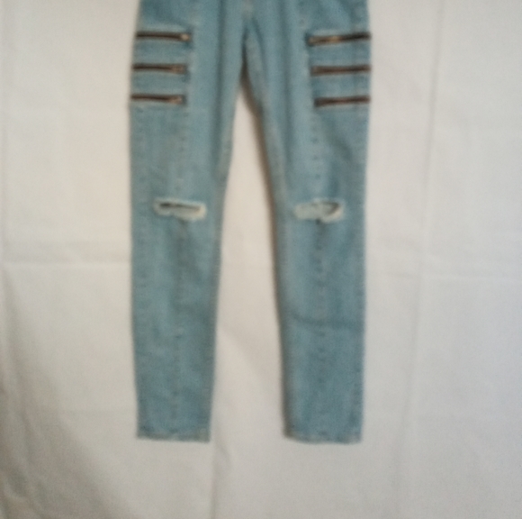 Carmar Skinny Jeans Zippers Light Wash - Picture 2 of 7